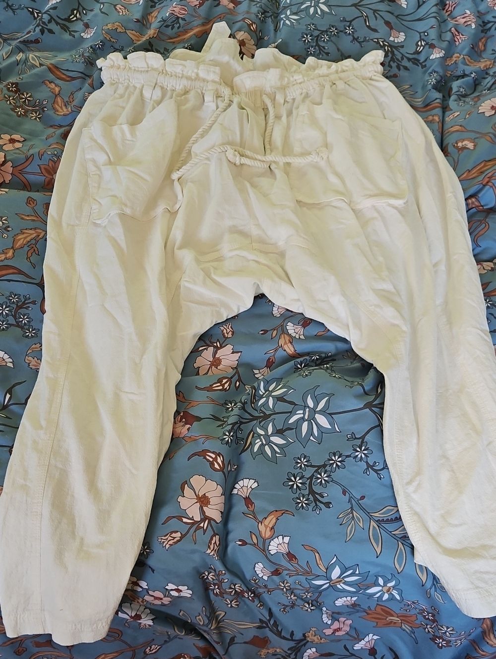 Lightweight White Drawstring Lounge Pants